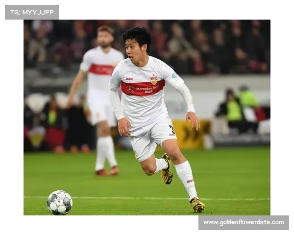 远藤航客串右后卫扭伤脚踝,利物浦防线危机进一步加剧